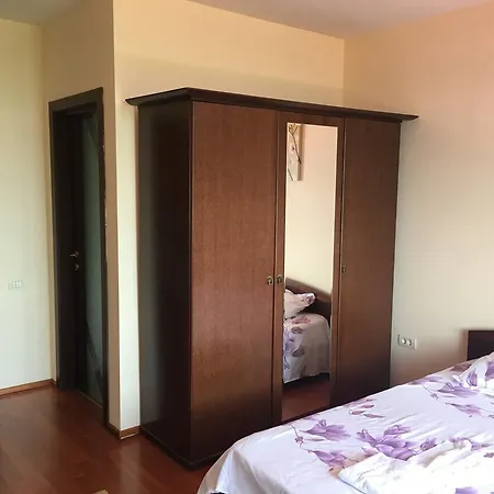 Duplex Iris Mamaia